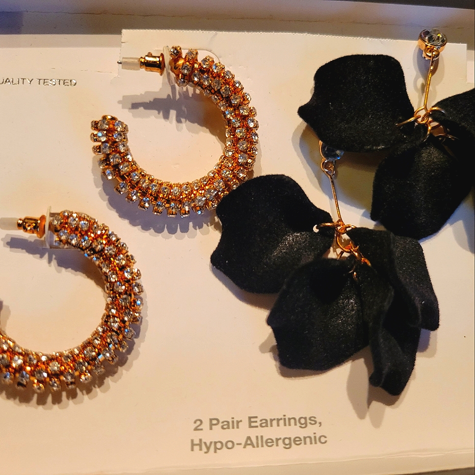 2 Pairs Gorgeous Earrings Felt Flower Petals & Pave Cz Chunky Hoops